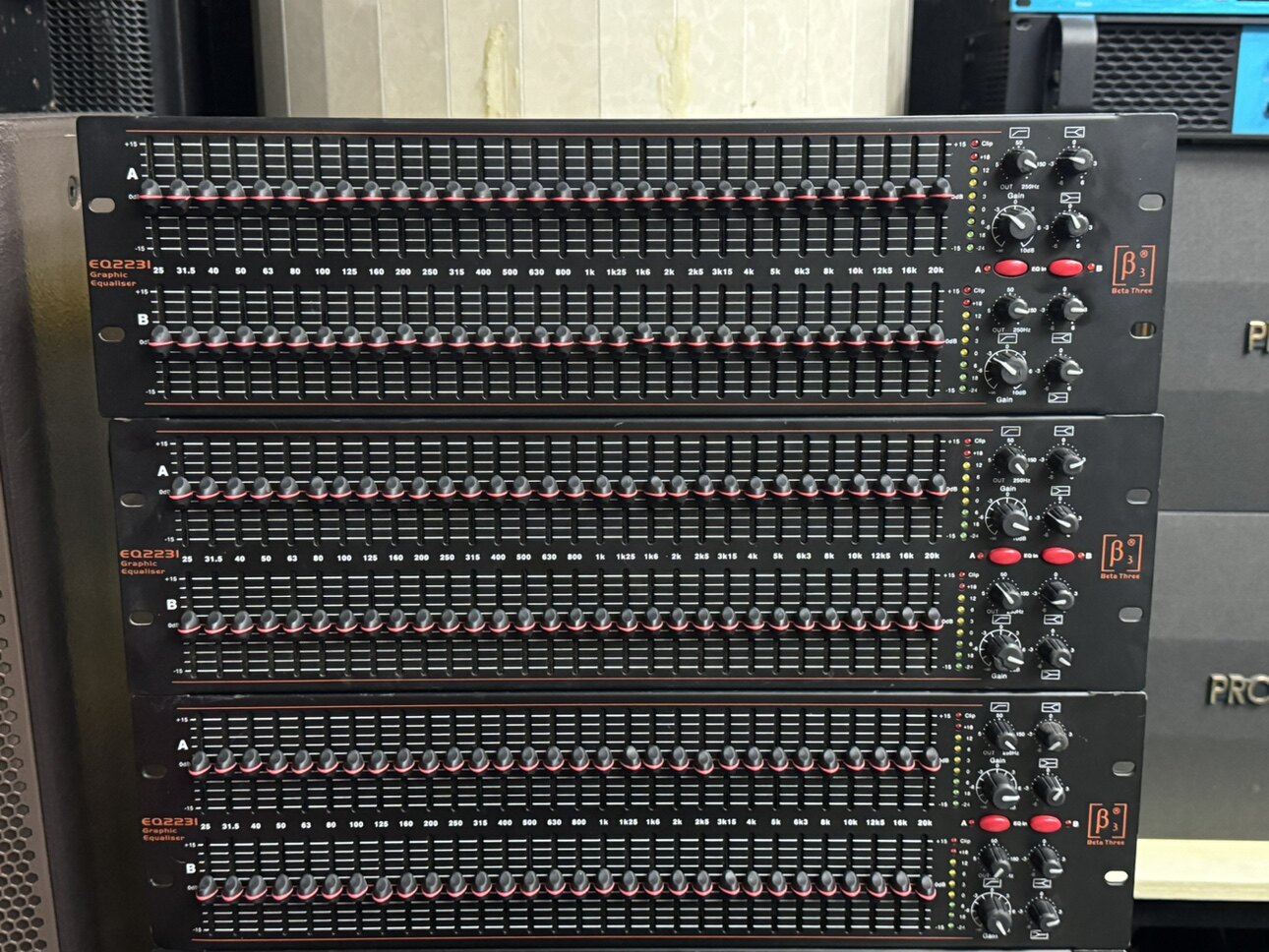 二手原装Beta Three贝塔斯瑞&beta;3 EQ2231专业舞台双31段图示均衡器