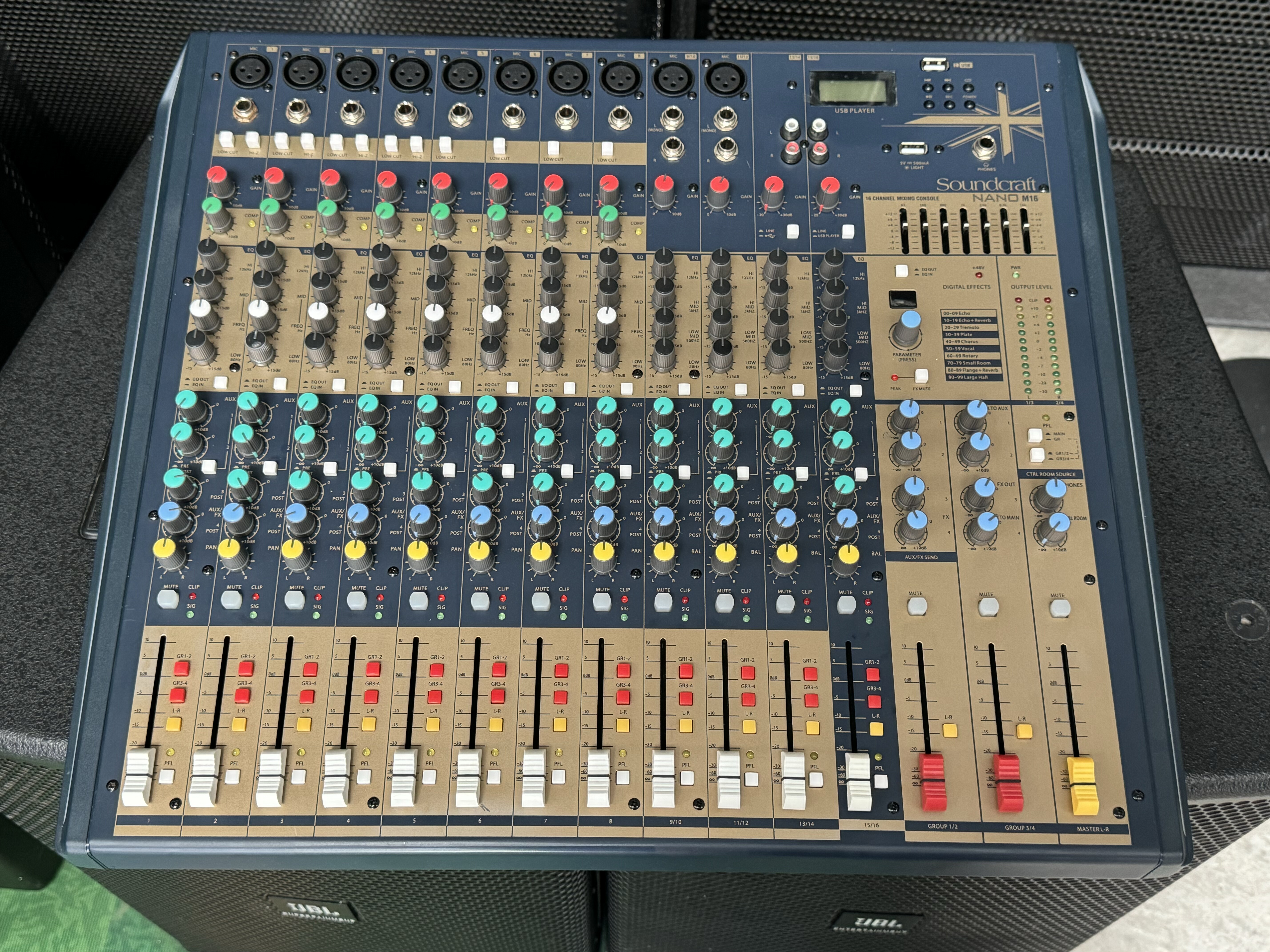 二手原装正品英国Soundcraft/声艺NANO M16 16路调音台带效果