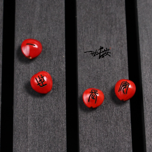 Аксуары из колье с морской фасолью с красной фасолью