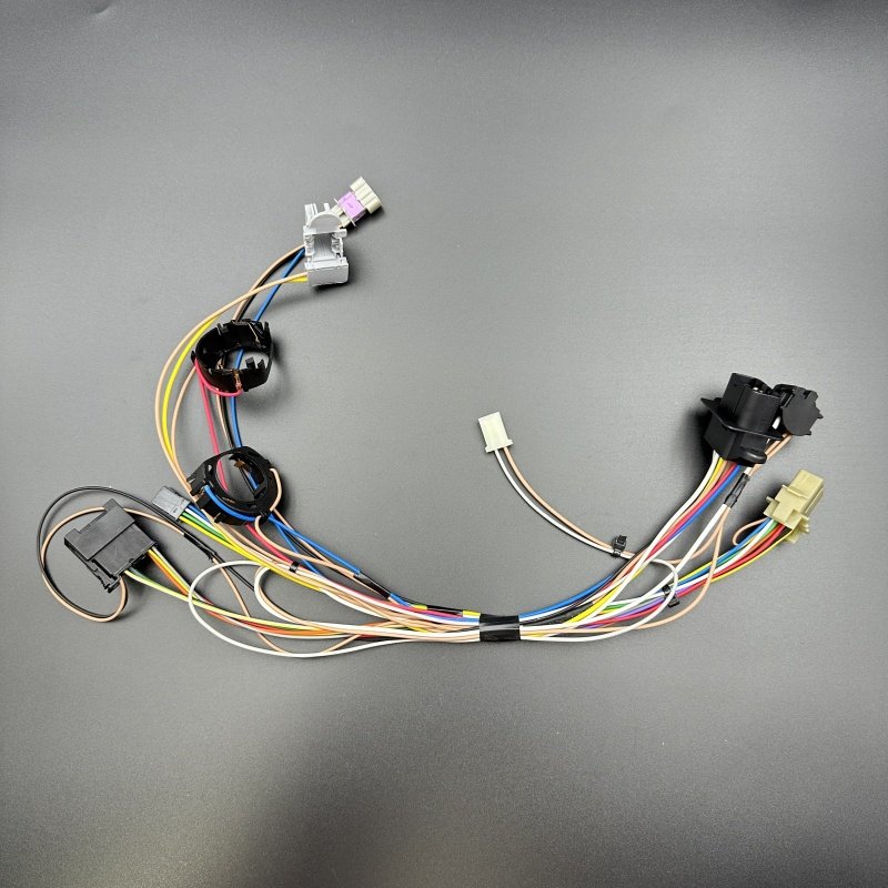 04-08款宝马7系E66大灯内部线束