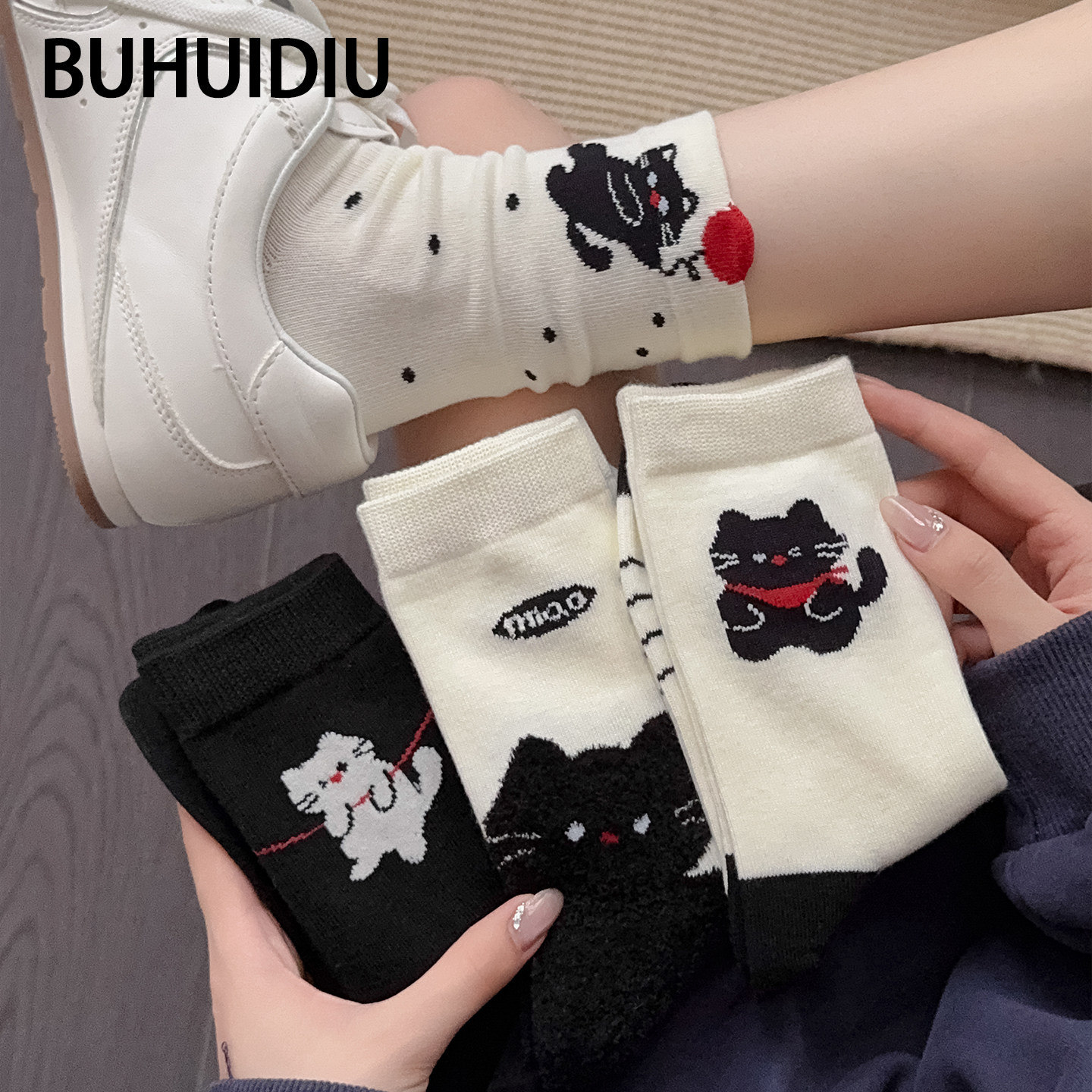 不会丢的袜子 可爱小猫女款中筒袜ins潮纯棉秋冬卡通无骨棉袜长袜