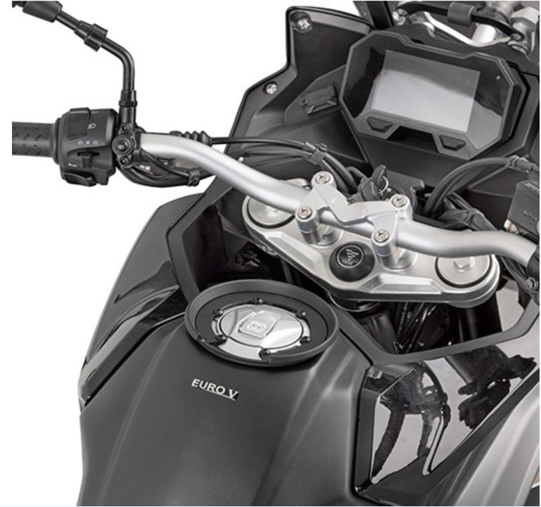 无极650DS500RGIVI油箱包转接环