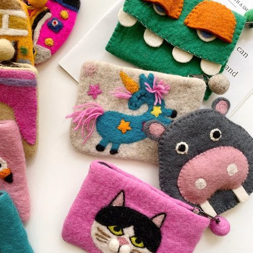 可爱羊毛毡创意零钱包尼泊尔手工动物河马包包纯羊毛零钱包