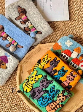 尼泊尔手工羊毛毡可爱卡通狗狗猫咪动物造型零钱包创意简约手机包