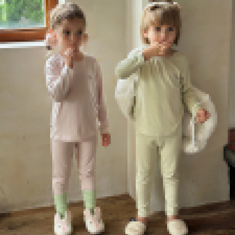 小黑托昵儿童莫代尔内衣套装