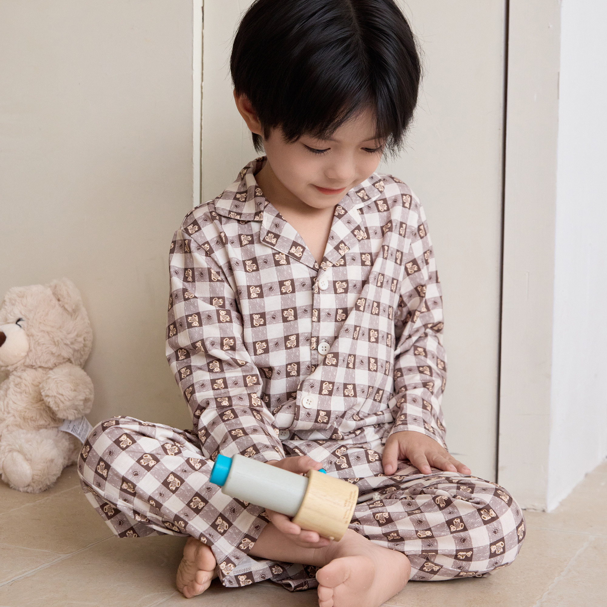 粒粒仔男童春夏长袖睡衣家居服图片