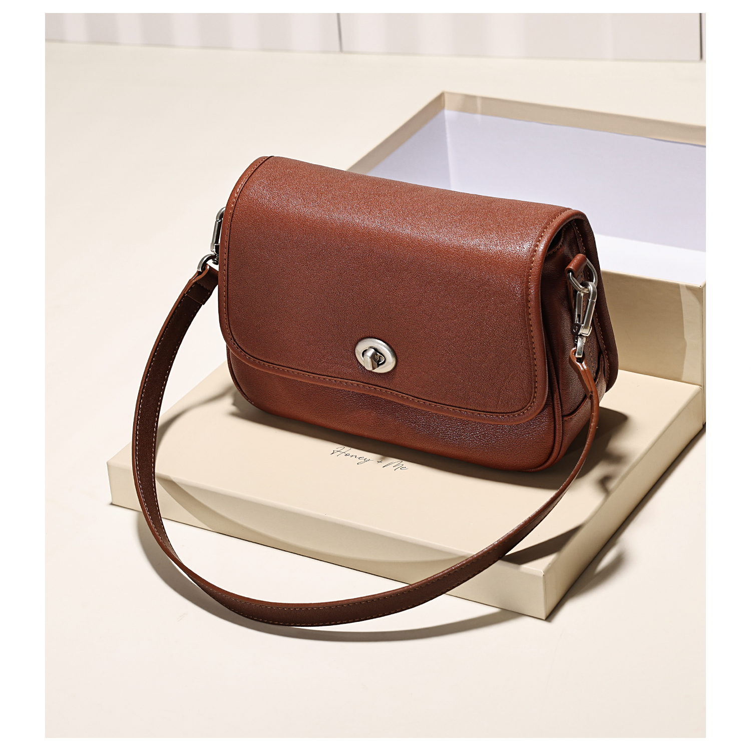 GXFMOD小众品牌头层牛皮真皮腋下包女2025秋冬新款轻奢质感斜挎包