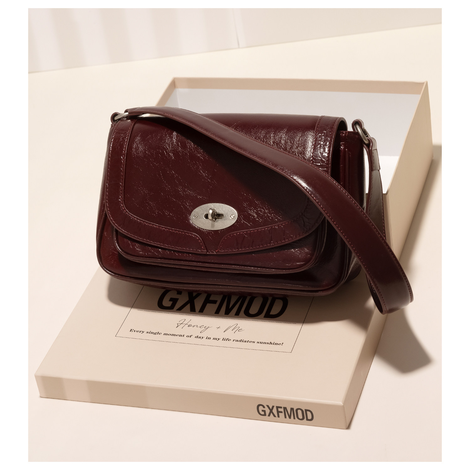 GXFMOD新品真皮复古红色新娘婚包女2025春夏通勤腋下包单肩斜挎包