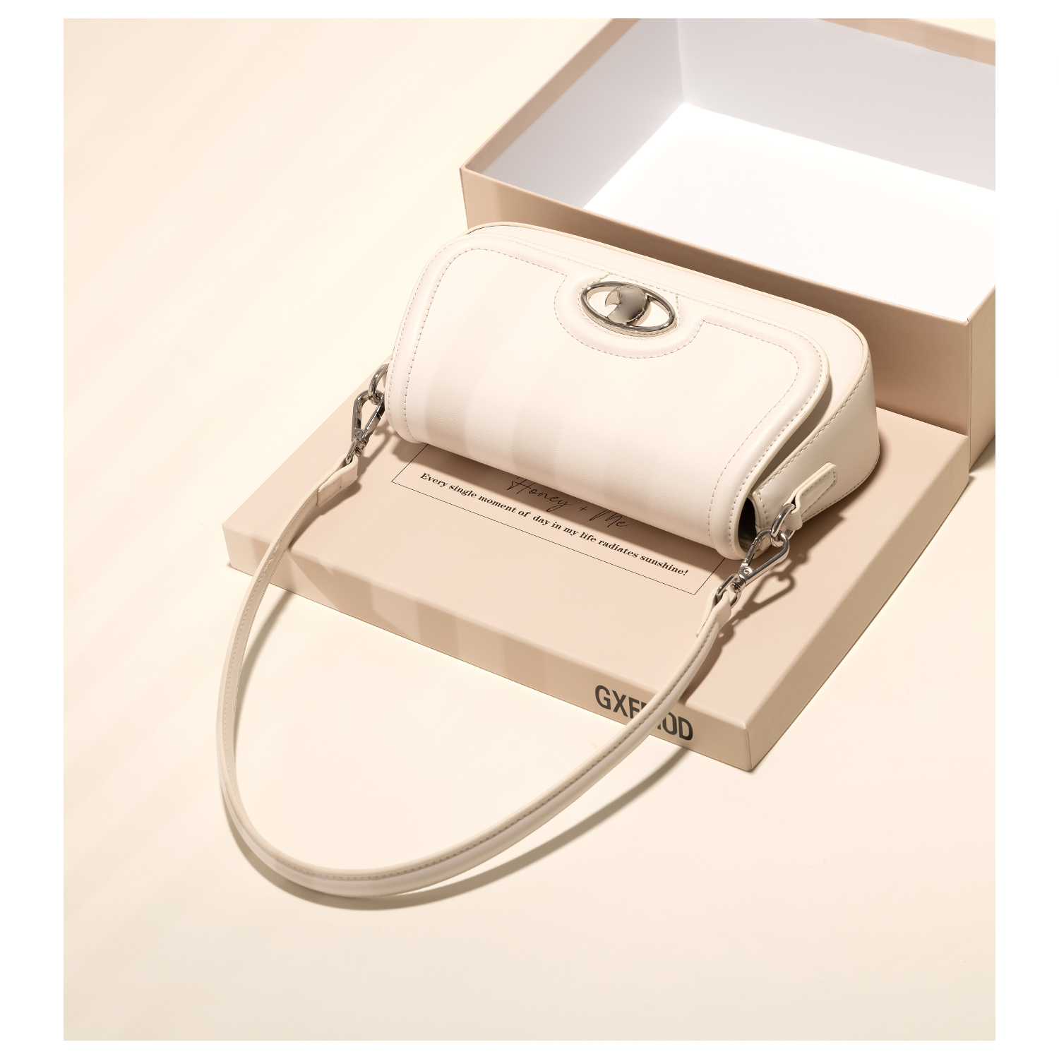 GXFMOD女包牛皮腋下包法棍女包