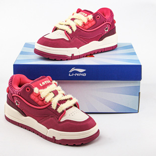 李宁板鞋女鞋2026冬新款001BTC MEGA草莓熊联名经典休闲鞋AGCV384