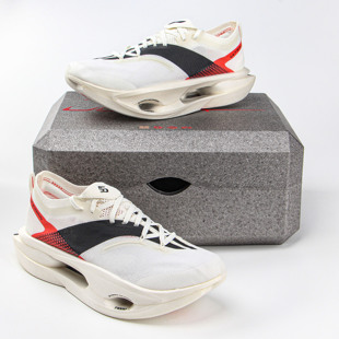 李宁飞电5 ULTRA竞速跑鞋2025新款男女同款䨻丝碳板运动鞋ARMV005