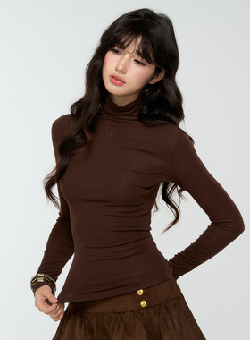 4muggle“衣橱刚需”莱赛尔羊毛高领烫钻基础超模打底十字架长袖