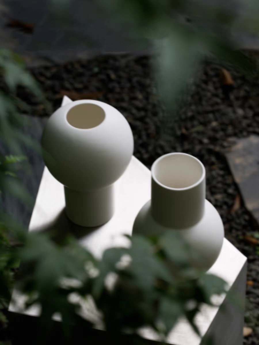 momo北欧ins风陶瓷花瓶《对dui》上下颠倒哑光釉面陶瓷花瓶简约