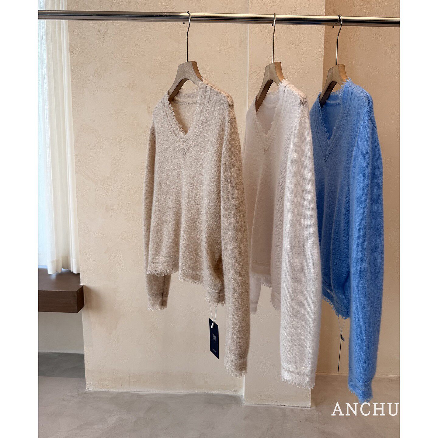 ANCHUDSS【 流苏羊绒】M.o'ro山羊绒桑蚕丝软糯V领针织毛衣羊绒衫