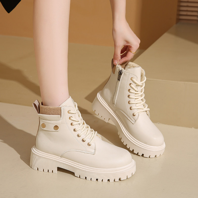 41大码侧拉链马丁靴女款小个子显瘦显脚小短靴英伦风42码厚底皮靴