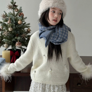 女童毛衣秋冬装2026新款高级感儿童新年衣服女大童冬季加厚针织衫
