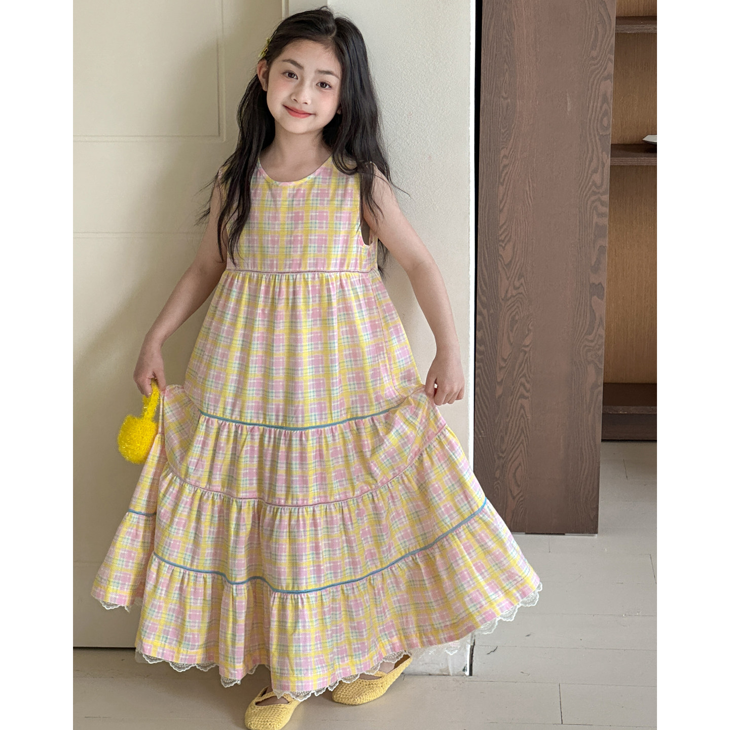 女童背心裙夏装2026新款初中生女孩夏季无袖连衣裙洋气女大童裙子