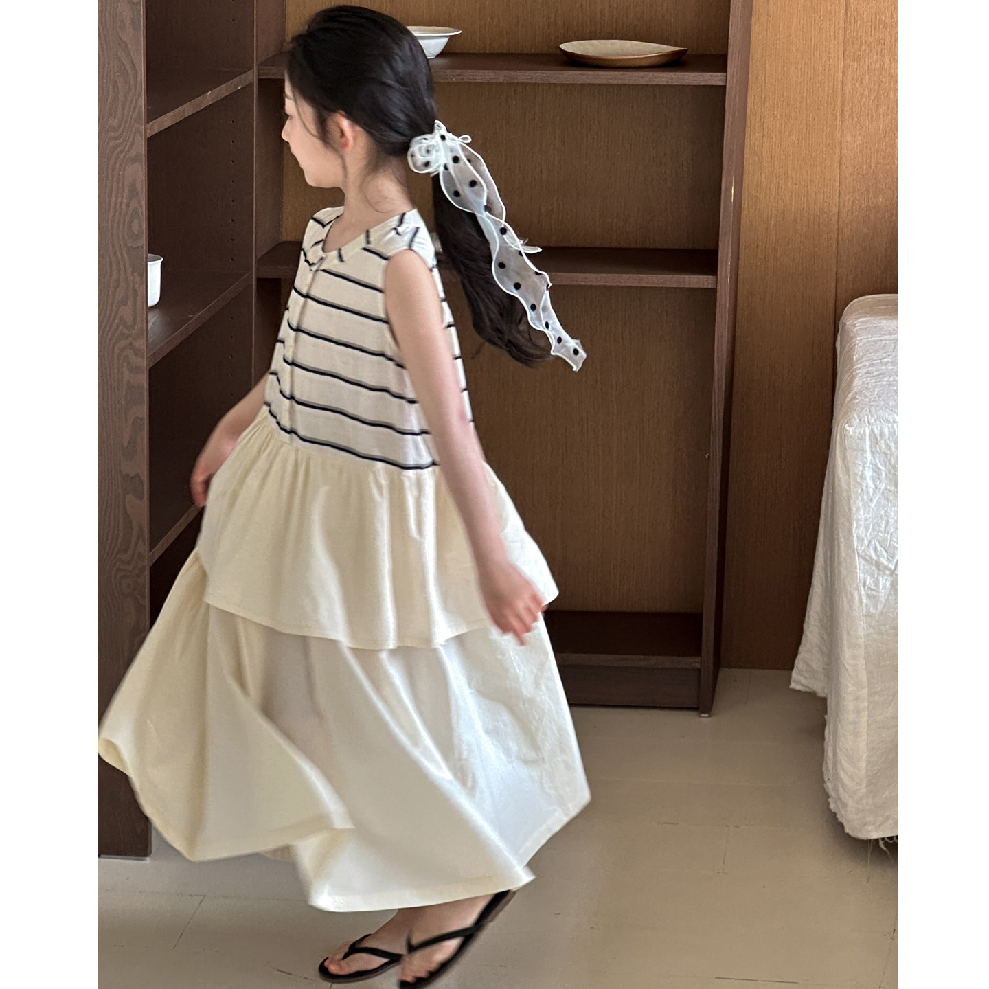 女童无袖连衣裙夏装2026新款儿童夏季条纹拼接公主裙女大童装裙子