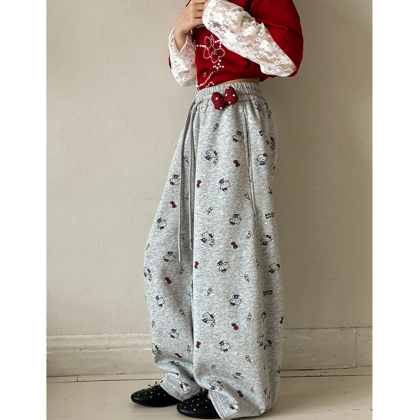 女童裤子春秋款2026新款女大童春季宽松卫裤青少年春装卡通运动裤