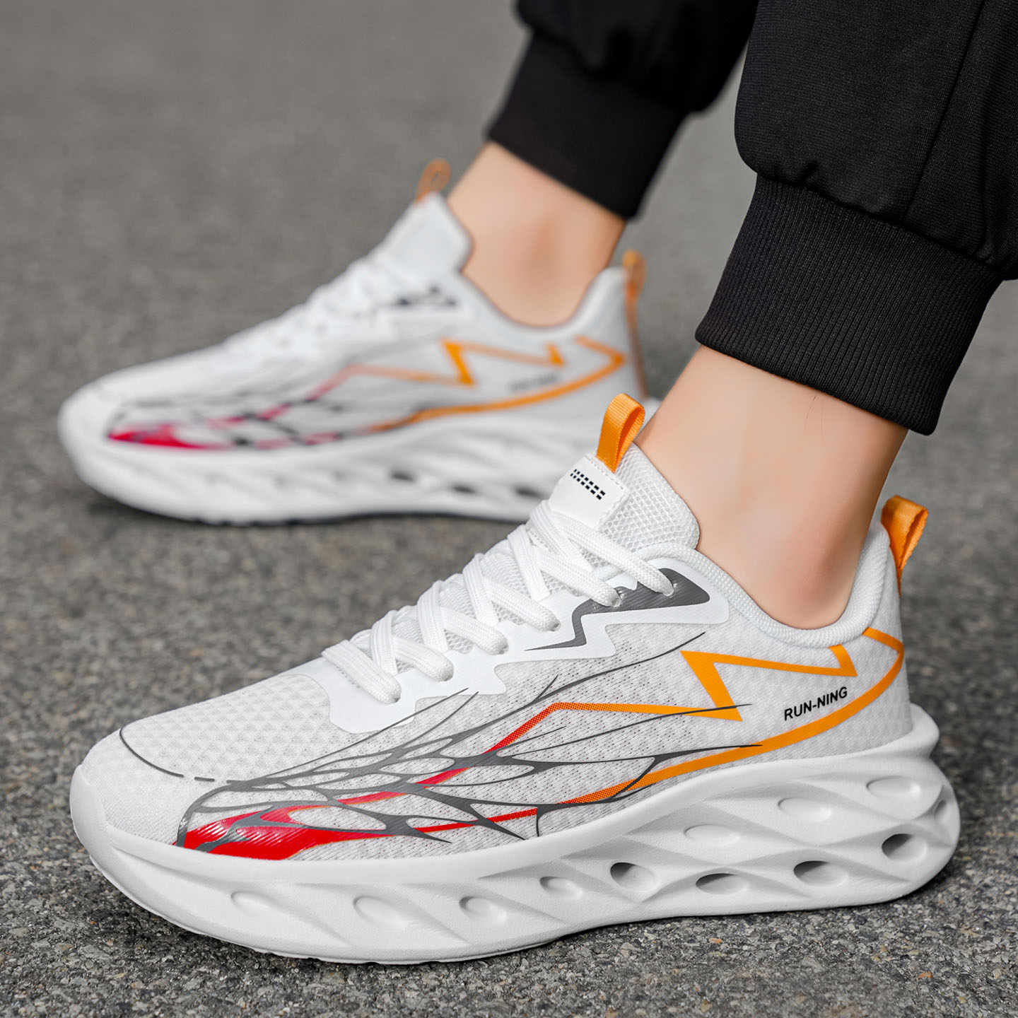 新款网面男鞋透气运动鞋舒适潮鞋跑步鞋休闲增高老爹鞋薄款小白鞋