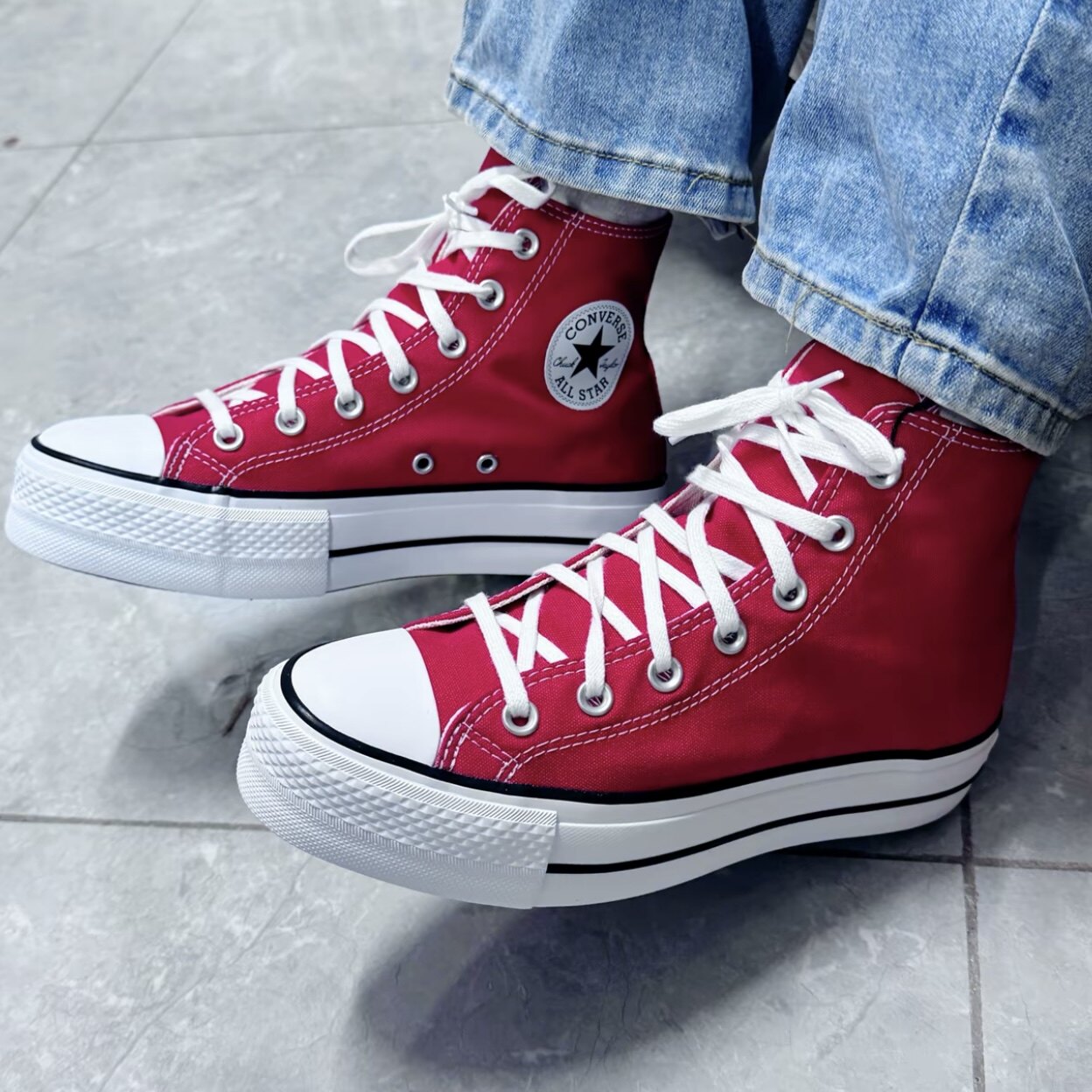 Converse匡威All Star红色厚底增高女款高帮休闲帆布鞋 A09220C
