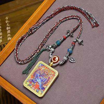 藏式文玩大威德金刚唐卡吊坠毛衣链琉璃料器筛子五彩编织绳项链