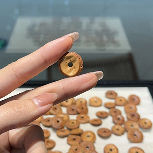 天然桃核雕刻甜甜圈隔片文玩配饰品手编diy手串佛珠垫片平安扣