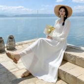 三亚风白色长袖 连衣裙2026年新款 海边度假沙滩裙旅游日常可穿显瘦