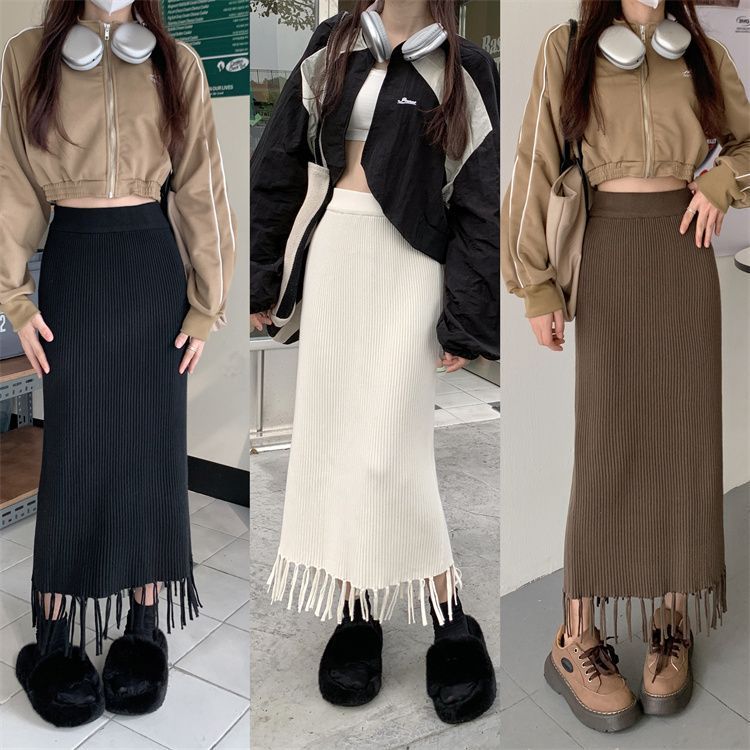 高腰流苏针织半身裙女2025秋季新款复古A字裙中长款黑色裙子秋冬