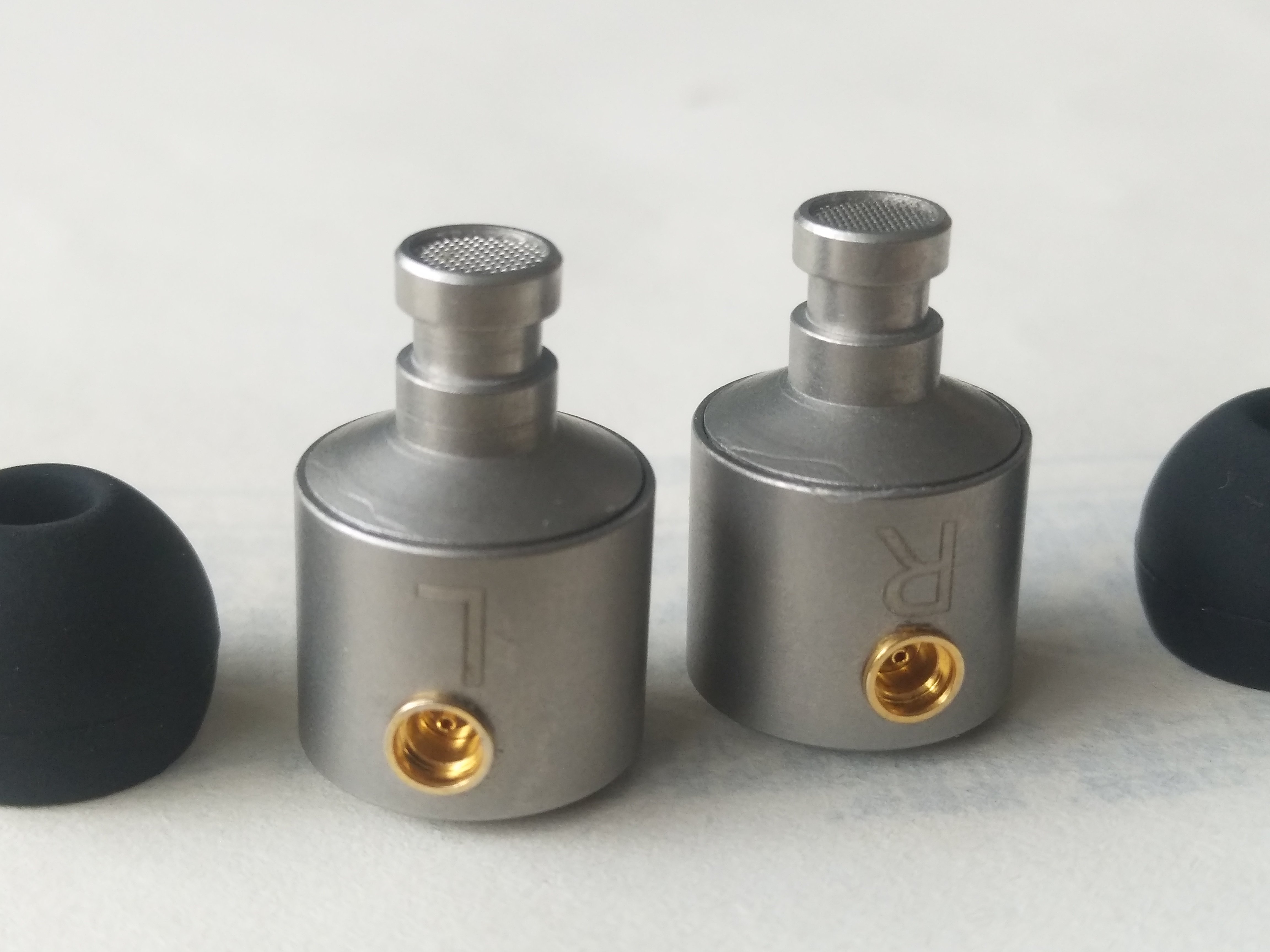 老猫Z5000S人声系DIY定制耳机/GR09／IE800S/榭兰图/K3003/se846