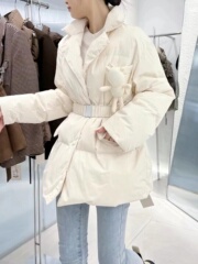 YMQY原创设计品牌冬款时尚趣味玩偶装饰收腰显瘦翻领羽绒服外套女