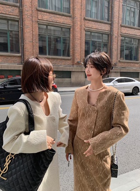 原创设计品牌YMQY秋冬新款气质高级感提花纹理不规则领口短款外套