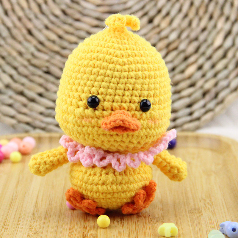 毛线小黄鸭玩偶包包勾线成品钩针