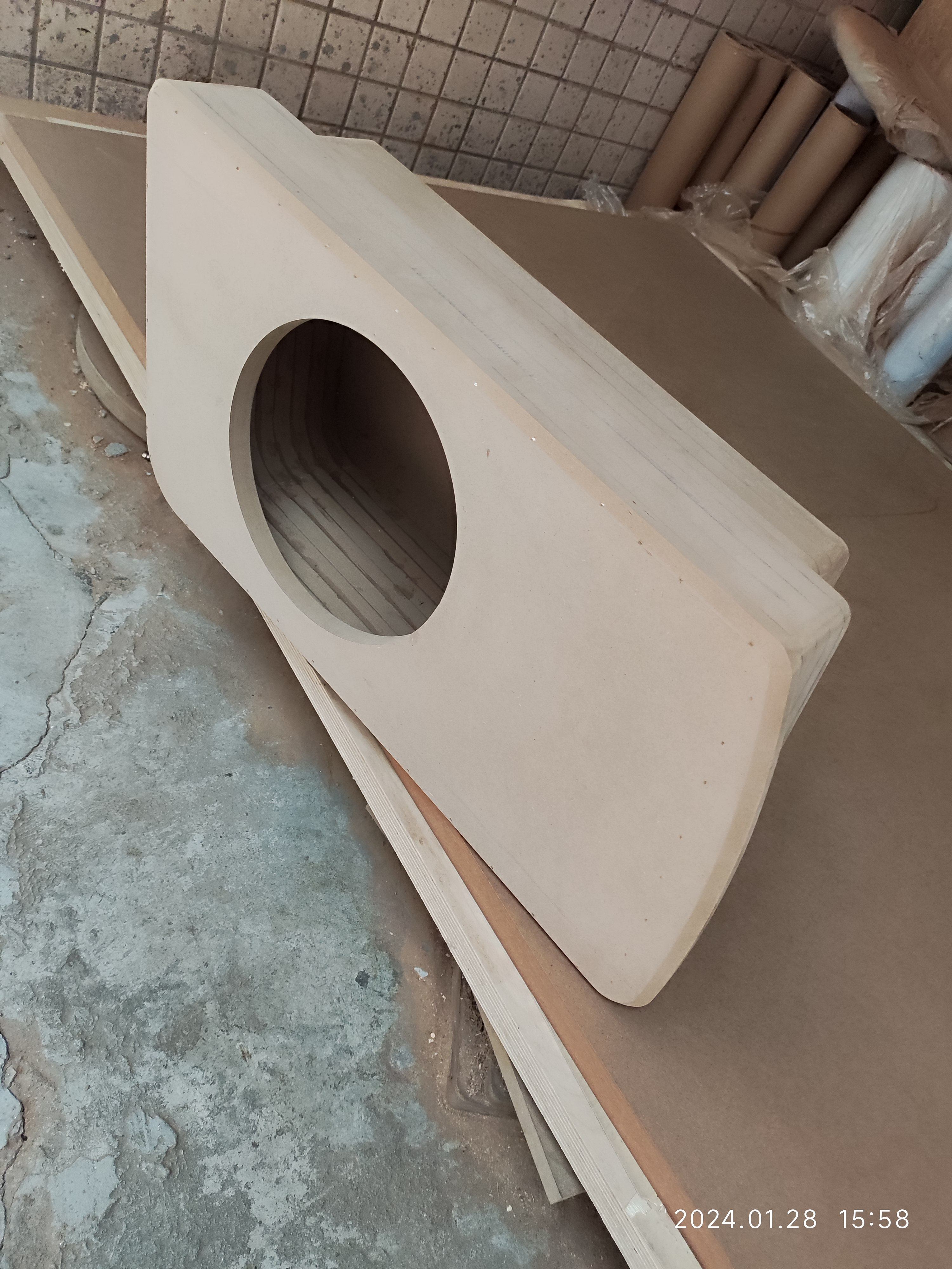 秦Dmi补型箱 2021款比亚迪BYD汽车补型箱低音炮箱体空壳定制品