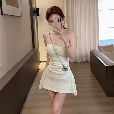 纯欲风亮片抹胸吊带连衣裙女2025夏季新款性感修身显瘦辣妹短裙子