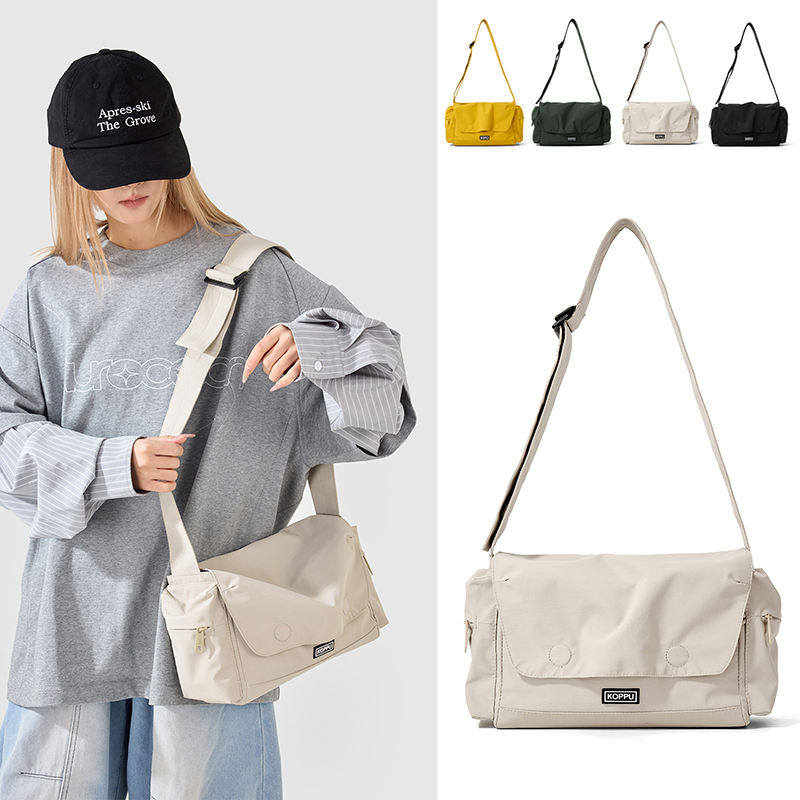 休闲单肩包潮酷斜跨包大学生背包