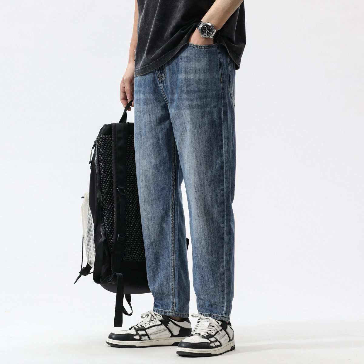 7号仓库昱本男装春季新款潮流锥型修身蓝色水洗微宽松牛仔裤