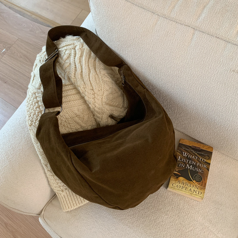 日系帆布托特包包女2025新款简约大容量斜挎饺子包上课通勤单肩包