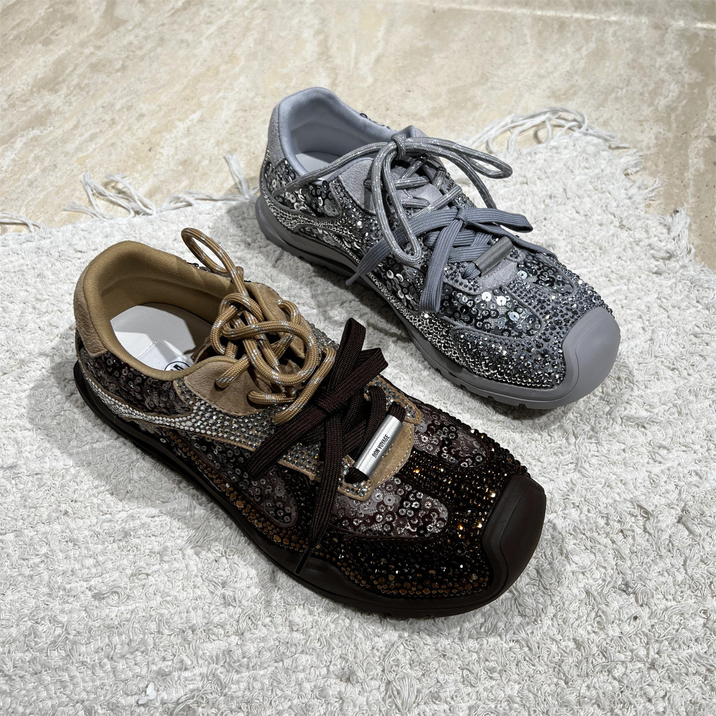 欧洲站女鞋2026春新款真皮系带亮片德训鞋厚底时尚百搭运动休闲鞋,女鞋,时尚休闲鞋,淘宝优惠券,粉丝福利购,淘宝优惠卷