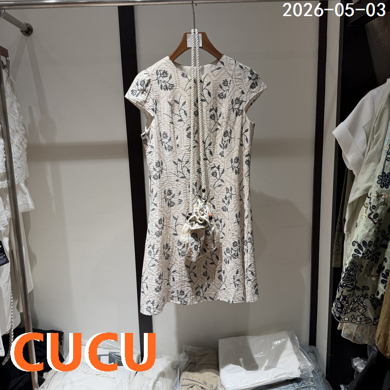 欧洲站2026夏季新款刺绣花朵短袖连衣裙女气质修身显瘦配包裙9513
