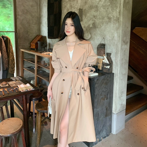 ByYou 2026新款英伦风翻领卡其色风衣外套女中长款双排扣收腰大衣