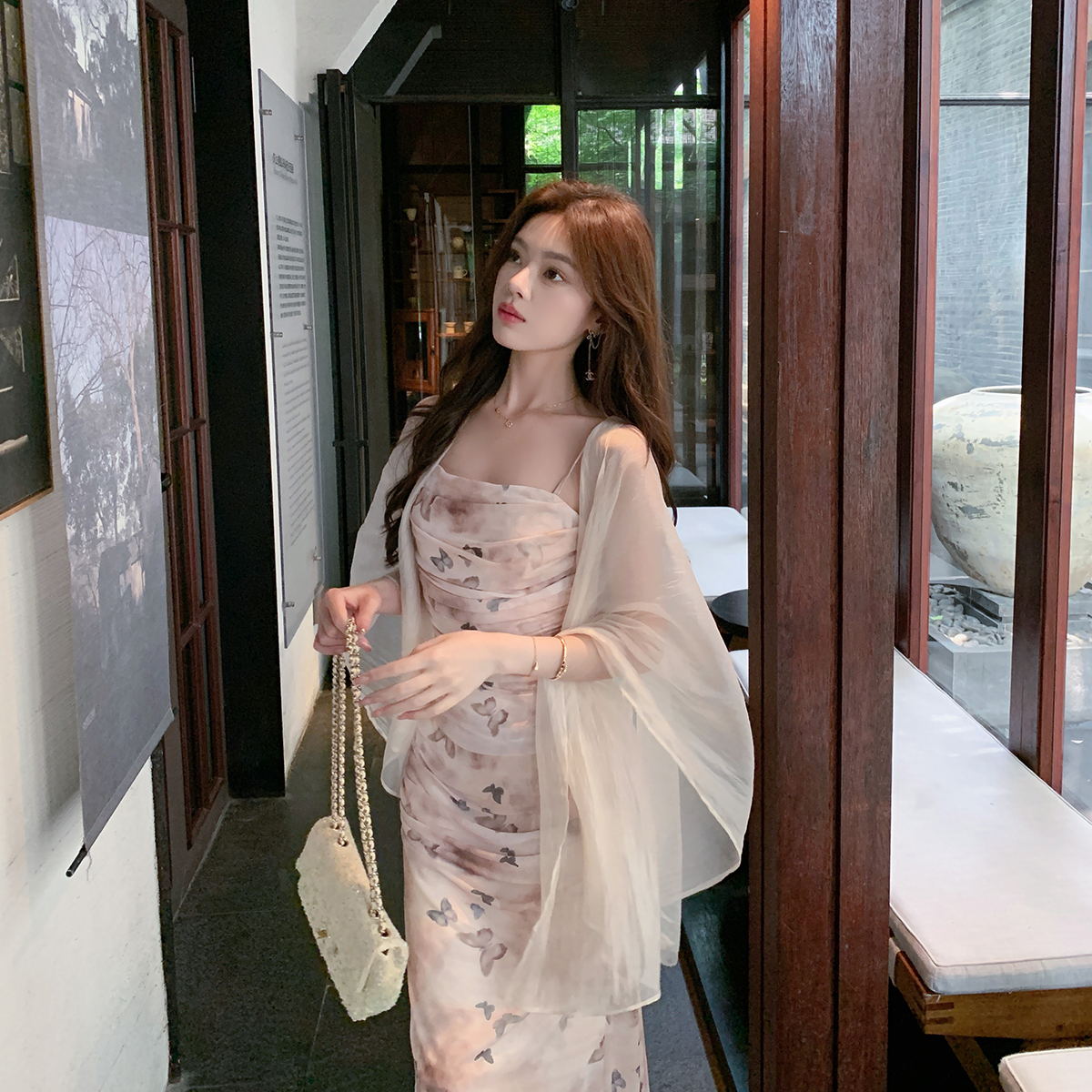 ByYou 夏季新款气质杏色网纱碎花吊带连衣裙紧身包臀鱼尾印花长裙