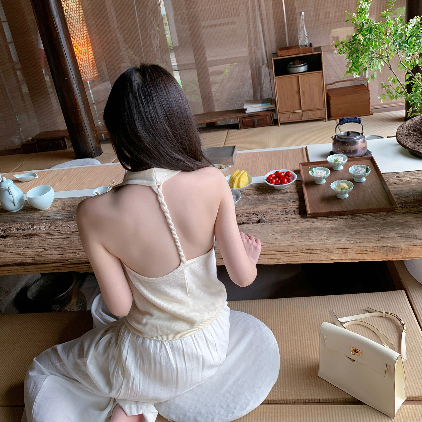 ByYou 夏季新款白色荡领挂脖美背吊带背心女外穿无袖露背露肩上衣图片