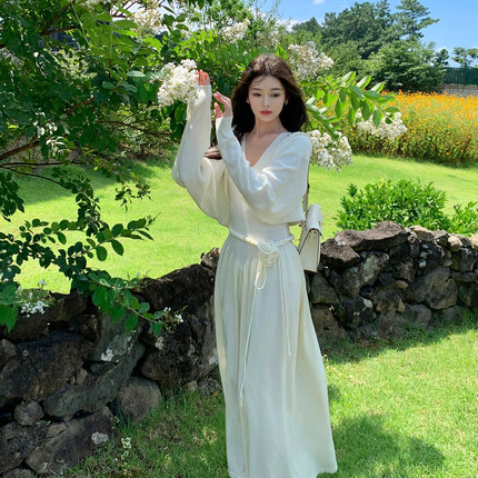 ByYou 秋冬新款外搭白色羊毛针织开衫外套女短款修身长袖防晒上衣