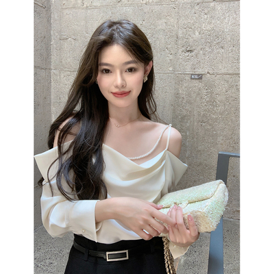优雅气质露肩长袖珍珠衬衣