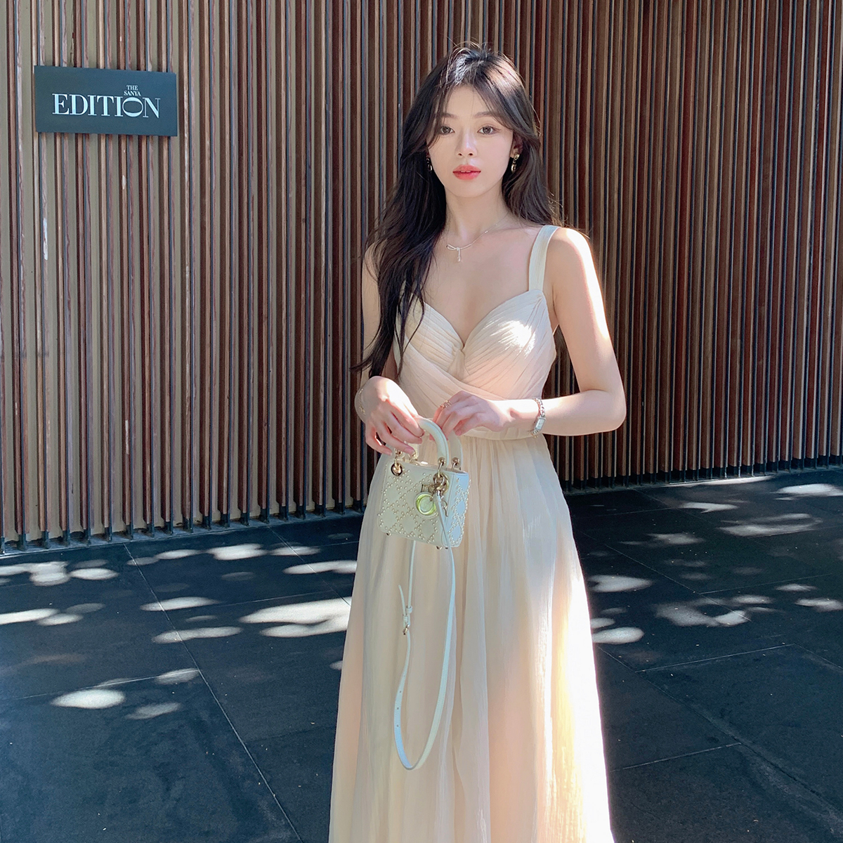 气质拉满真丝皱连衣裙