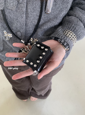 DT play 小众设计黑色金属铆钉ins风韩国少女适用于苹果 Airpods4代无线蓝牙耳机保护套3Pro软AirpodsPro2代