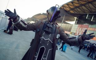 《来自深渊》黎明卿头盔定制 cosplay道具制作 白笛娜娜奇