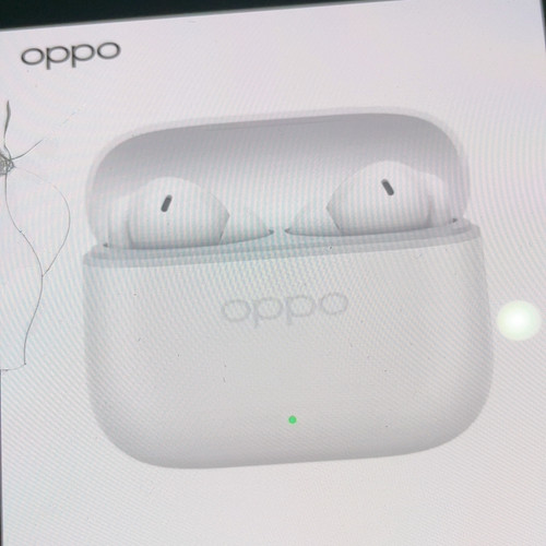 OPPO耳机，外包装盒破损