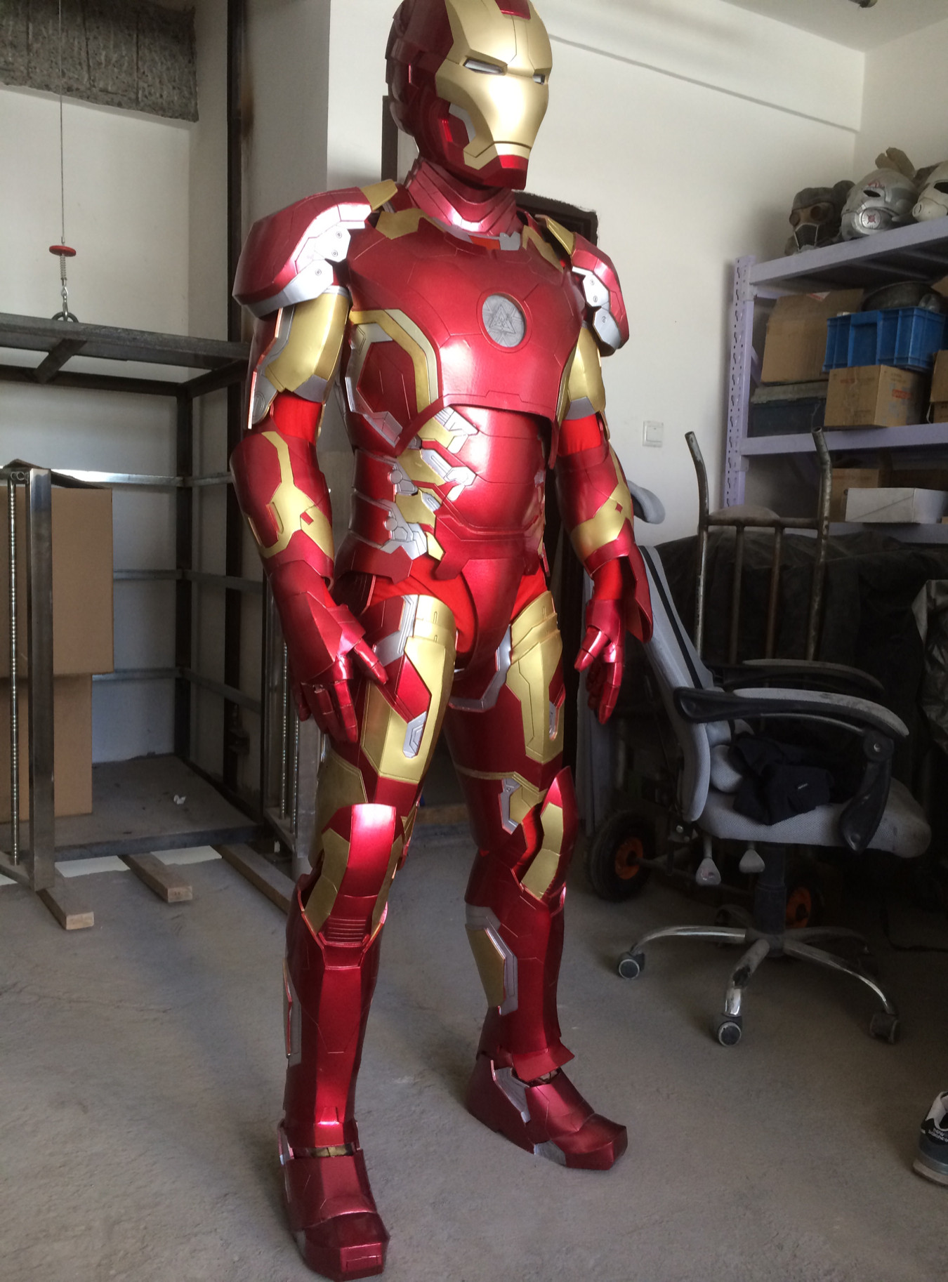 邪恶猫熊钢铁侠马克可穿戴酒吧